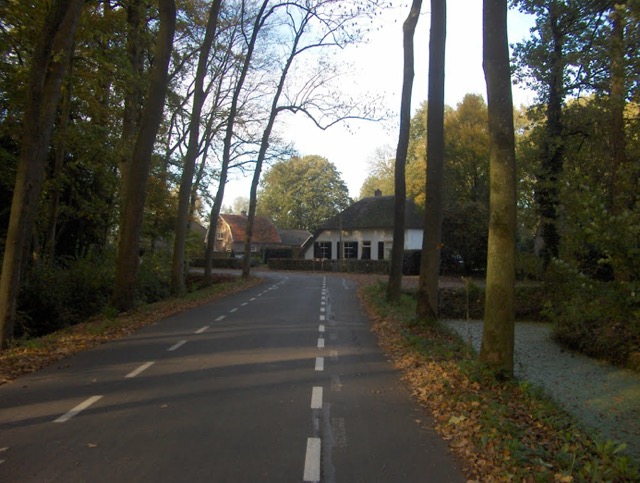 Kouweklauwen-031-_Voorstraat_-_Neerijnen.png