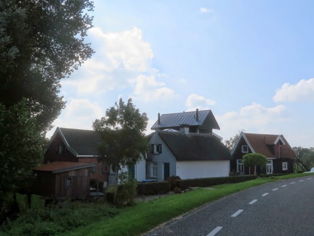 Kouweklauwen-026-Opijnen_-_Waaldijk.png